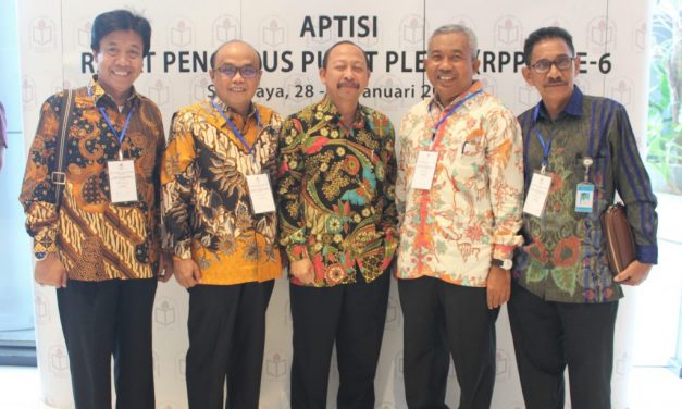 Dr. Muhammad Bugis, SE, M.Si Dianugerahi Penghargaan APTISI Award 2020